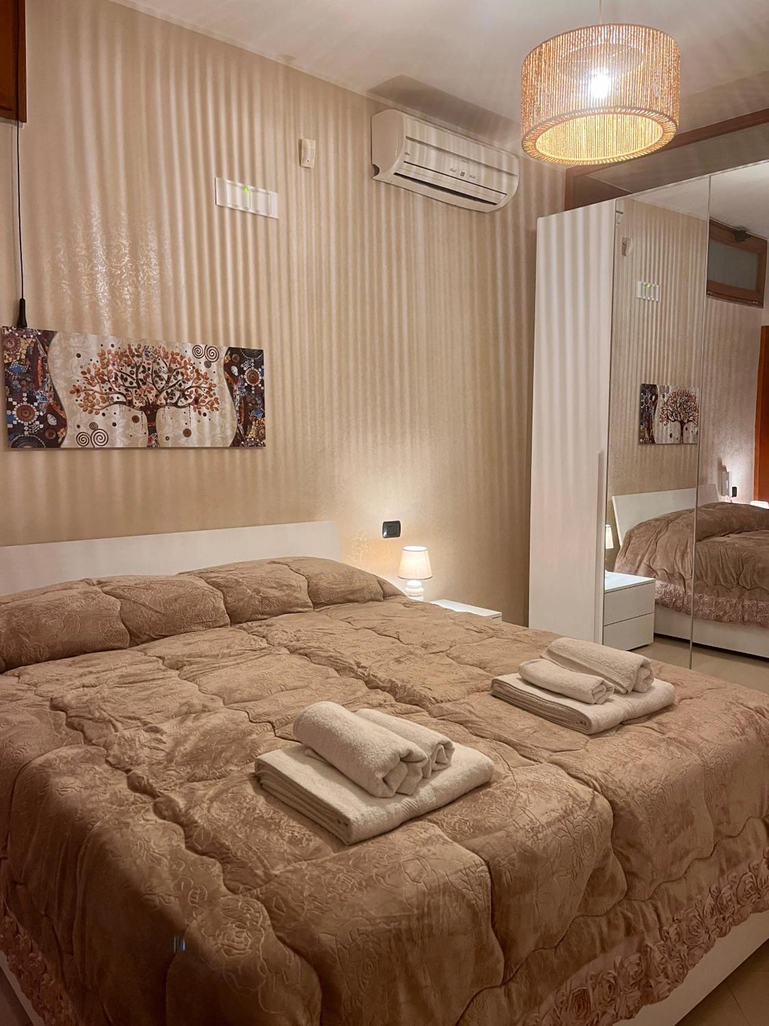 Il Villino B&B - Napoli/Pompei/Sorrento/Costiera Brusciano Kültér fotó